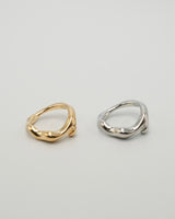 waves rise ring