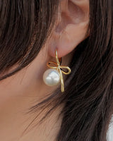 elegant pearl & ribbon pierce