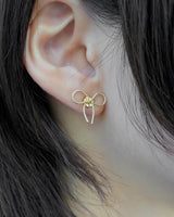 magnet ribbon earring