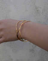 tender wave bangle