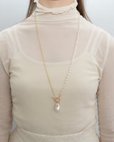 Baroque perl × metal long necklace