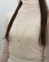 Baroque perl × metal long necklace