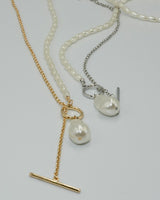 Baroque perl × metal long necklace