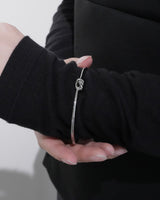 knot stainless bangle (stainless steel)