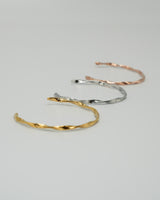 twist line stainless bangle (stainless steel)