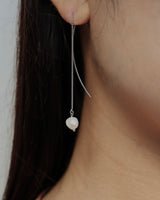 droopy pearl chain piece