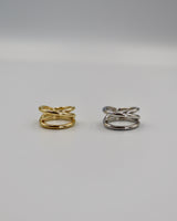 two lines intersect ring