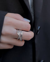 cross line ring
