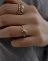 overhand knot ring