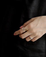 golsil band ring