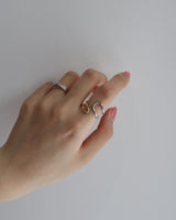 golsil band ring