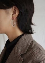 crossed rings pierce