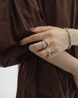 plump two finger ring