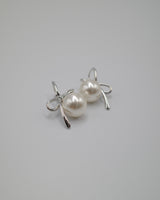 elegant pearl & ribbon pierce