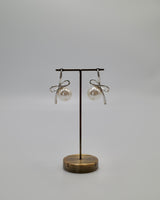 elegant pearl & ribbon pierce