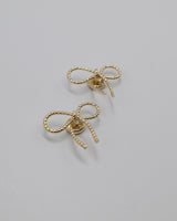 magnet ribbon earring