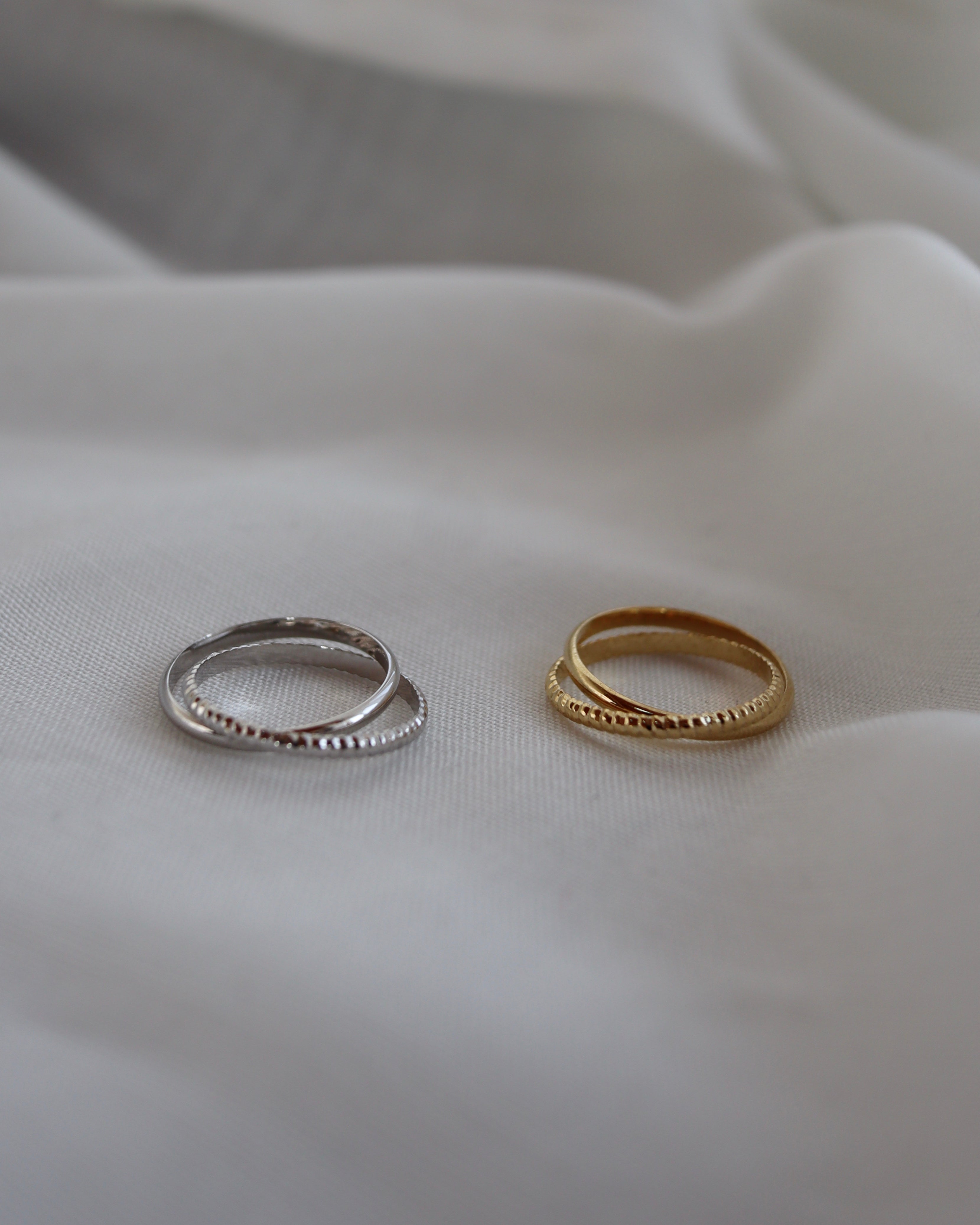 one in two ring - ring – beller