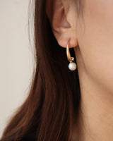 pearl under the dew pierce