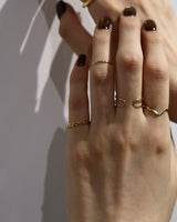 change line pinky ring