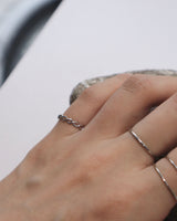 change line pinky ring