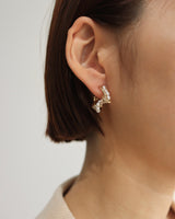 pearl spiral earring