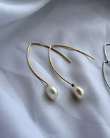 pearl hook pierce