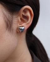 plump heart earring
