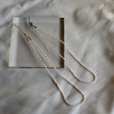 thin pearl necklace