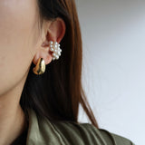 volumey pearl earcuff