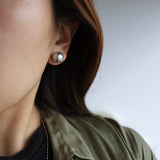 classic pearl stud pierce