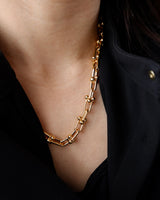 Luxurious chain necklace