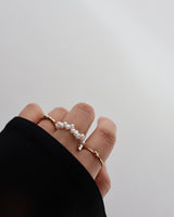 shake pearl ring