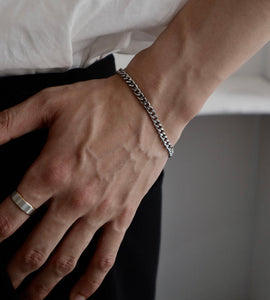 flat chain silver stainless bracelet（stainless steel）