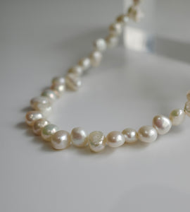 luxury shake pearl necklace
