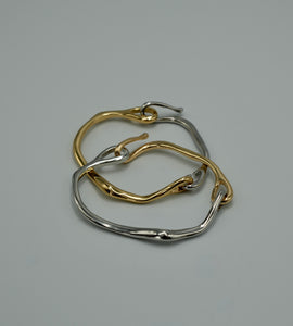 unique hook bangle