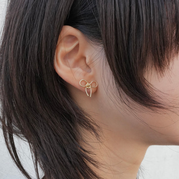 magnet ribbon earring - beller