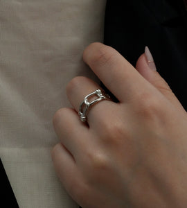 twist chain nuit ring