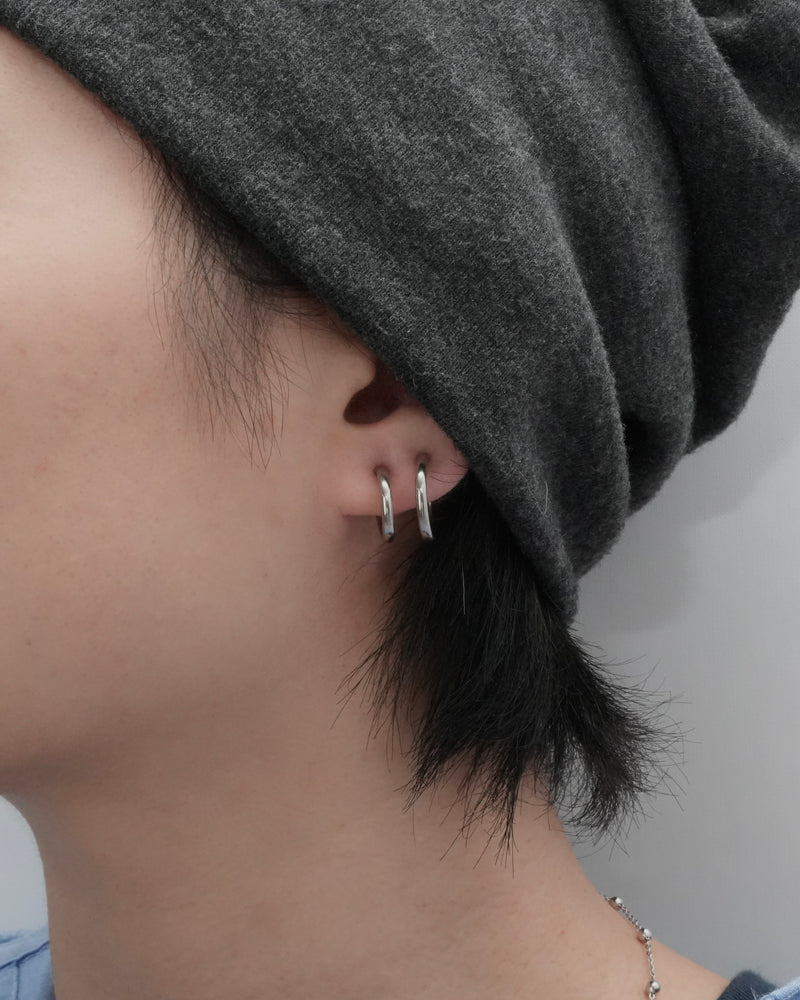 minimal hoop earring（stainless steel）