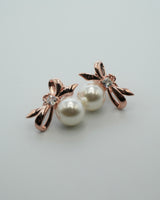 ribbon pearl earring