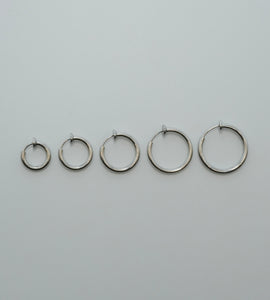 minimal hoop stainless earring (stainless steel)