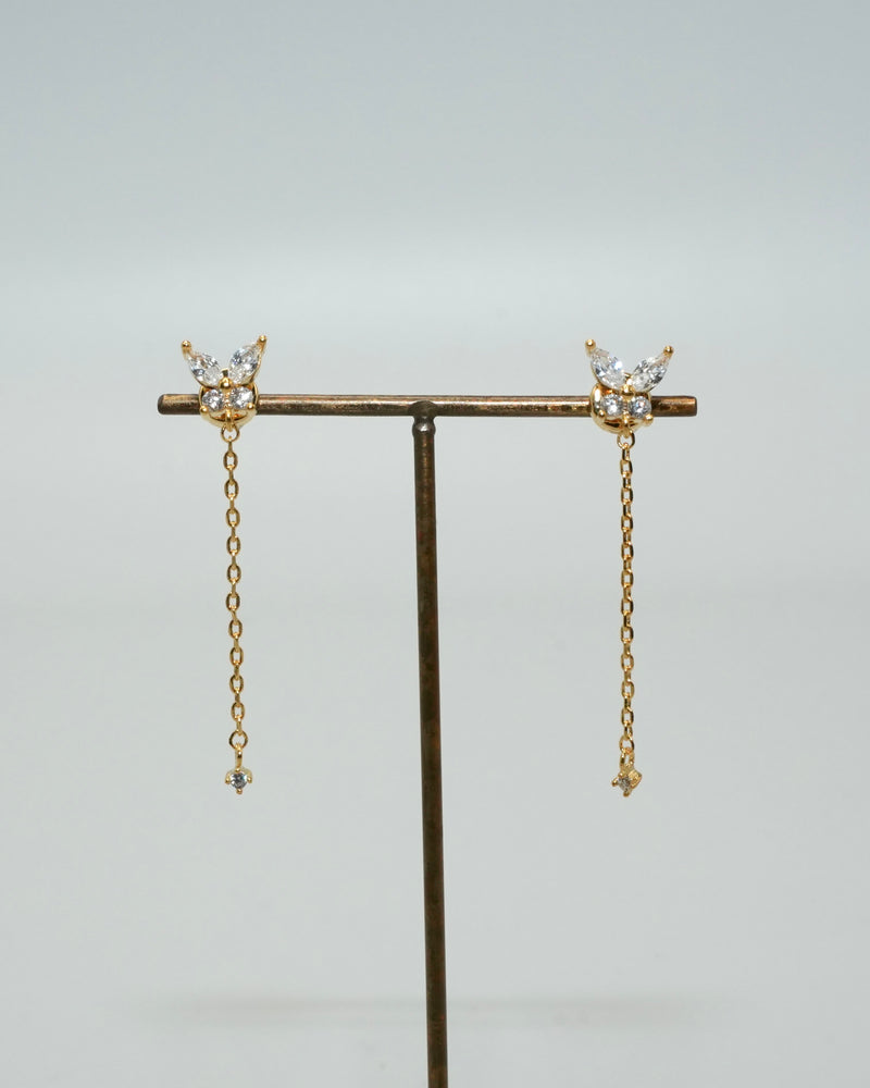 butterfly chain magnetic earring