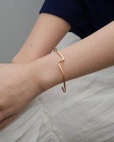 mat wave cuff bangle