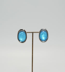 pure glow clear earring