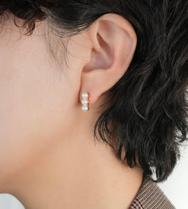 triple pearl line pierce