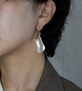 limp plate pierce