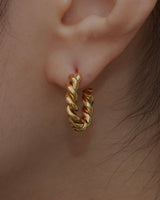 twist hoop pierce(stainless steel)