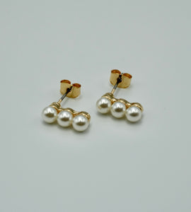 triple pearl line pierce