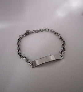 plate chain bracelet