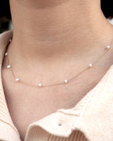 sprinkle pearl necklace