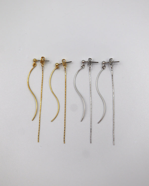 wavy string pierce